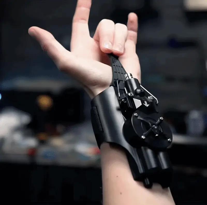 Web Shooter Wrist Launcher Toy – Rechargeable Disc Blaster with Glove